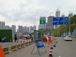 关于临时号牌能上高速路吗现在封路了吗视频下载的信息